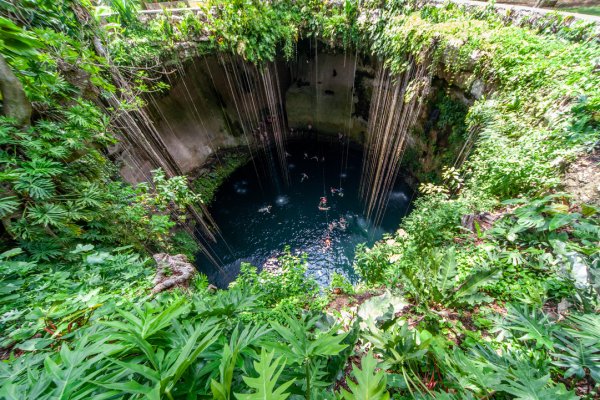 cenotes